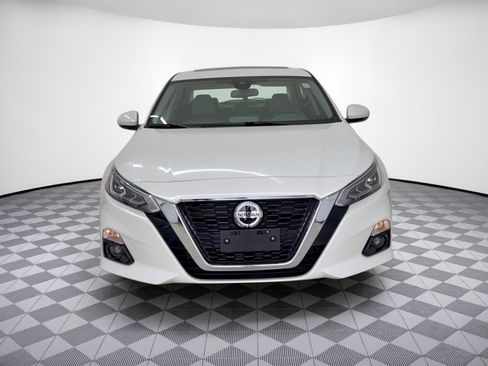 Used 2021 Nissan Altima 2.5 SL AWD/4WD image 6