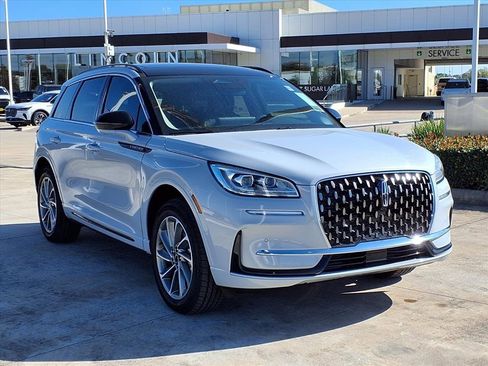 New 2026 Lincoln Corsair Grand Touring image 4