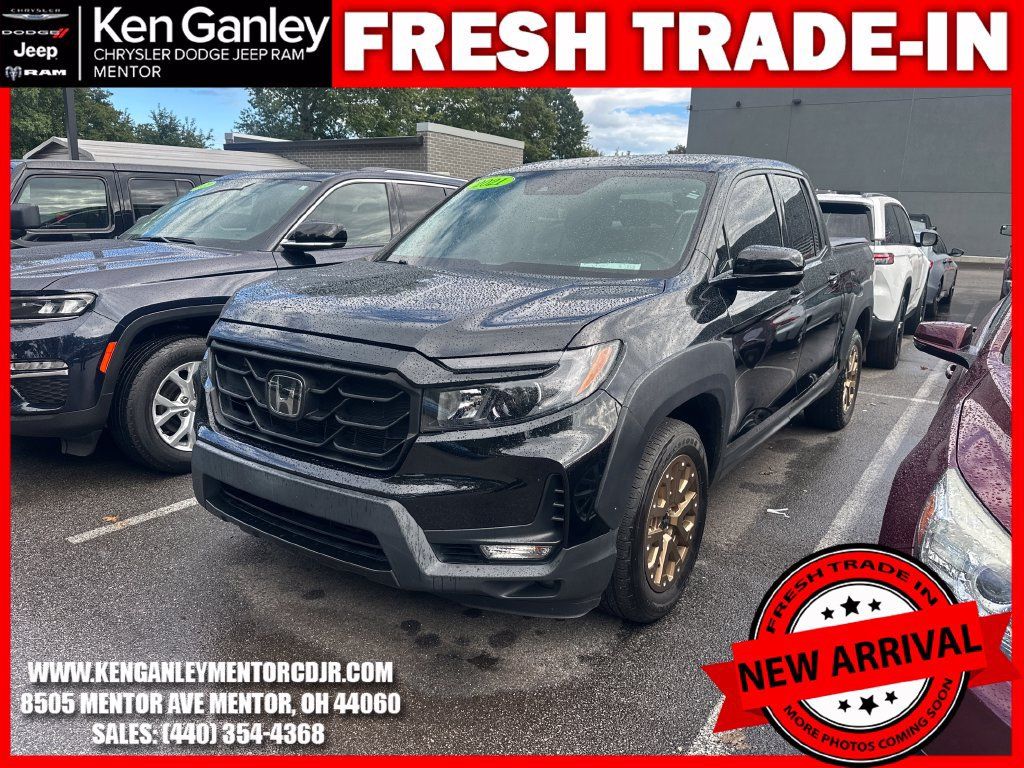Used 2021 Honda Ridgeline Sport image 3