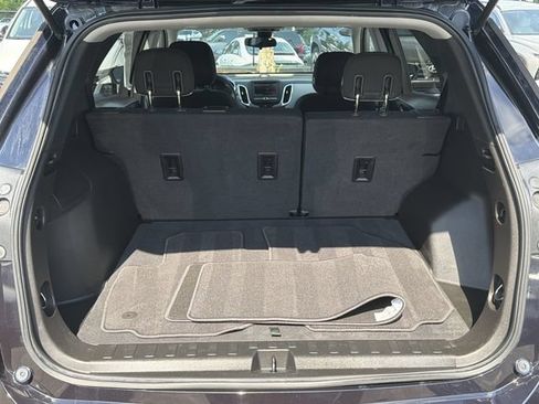 Used 2020 Chevrolet Equinox LS w/ LS Convenience Package FWD image 18