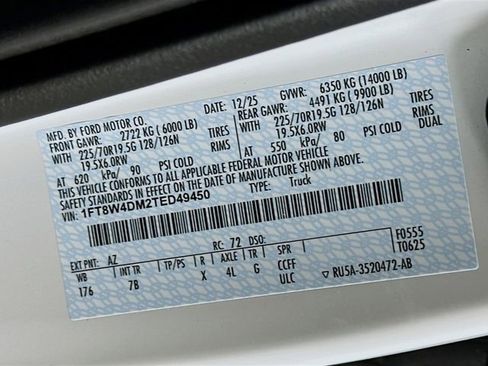 New 2026 Ford F450 Platinum w/ FX4 Off-Road Package image 33