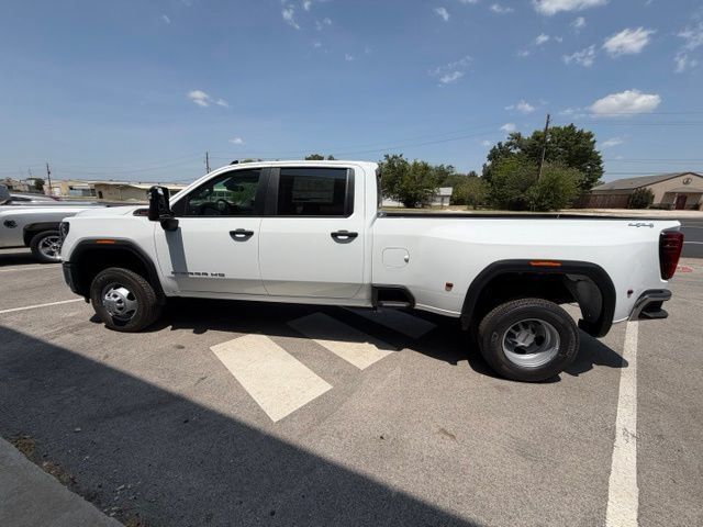 New 2026 GMC Sierra 3500 Pro w/ 1SA Pro Safety Plus Package AWD/4WD image 27