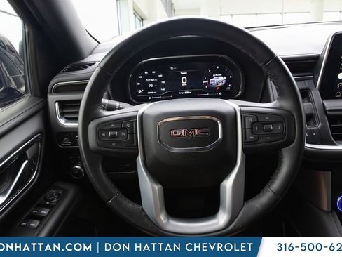 Used 2022 GMC Yukon SLE AWD/4WD image 5