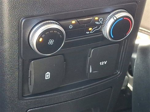 Certified 2022 Ford Explorer XLT w/ Equipment Group 202A image 10