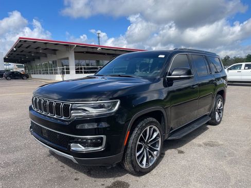 Used 2022 Jeep Wagoneer Series II w/ Convenience Group I image 4