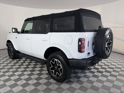 Certified 2022 Ford Bronco Outer Banks image 5