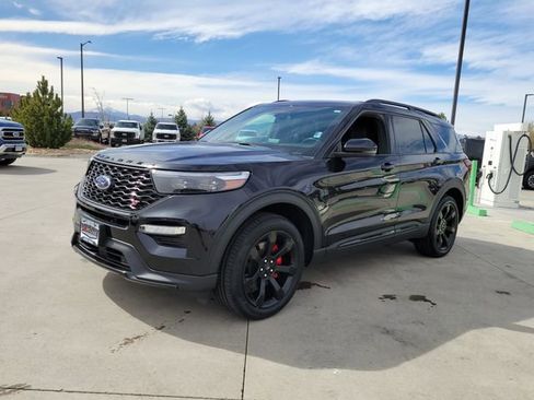 Certified 2023 Ford Explorer ST w/ Equipment Group 401A image 4