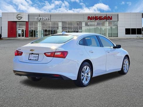 Used 2023 Chevrolet Malibu LT FWD image 4