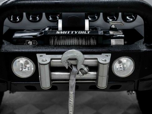 Used 2013 Jeep Wrangler Sport AWD/4WD image 18