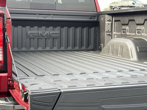 New 2026 GMC Sierra 1500 SLT w/ SLT Premium Plus Package AWD/4WD image 11