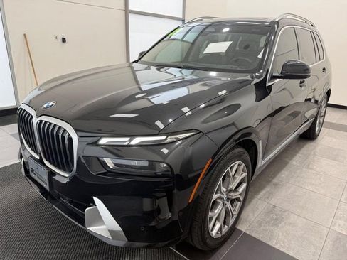 Used 2023 BMW X7 xDrive40i AWD/4WD image 6
