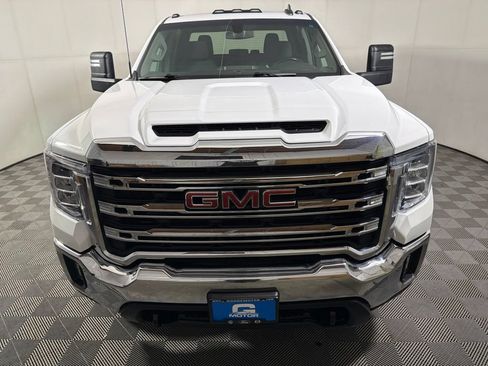 Used 2023 GMC Sierra 3500 SLE w/ SLE Convenience Package AWD/4WD image 3