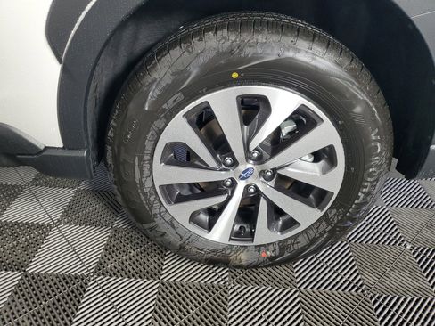 New 2025 Subaru Outback Premium image 30