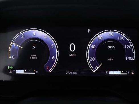 Used 2025 Jeep Grand Cherokee L Altitude AWD/4WD image 21