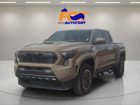 New 2026 Toyota Tacoma TRD Sport image 6