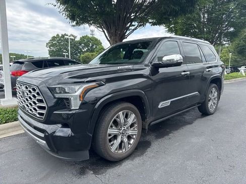 Used 2026 Toyota Sequoia Capstone AWD/4WD image 8