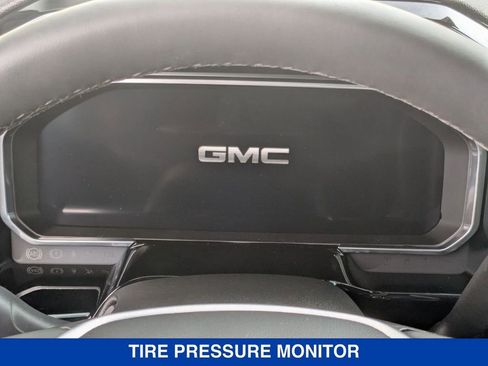 New 2026 GMC Sierra 2500 SLT w/ SLT Convenience Package image 20