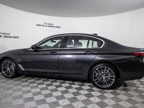 Used 2023 BMW 530e w/ Convenience Package RWD image 11