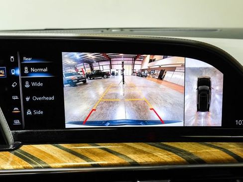 Used 2021 Cadillac Escalade ESV Sport Platinum RWD image 24