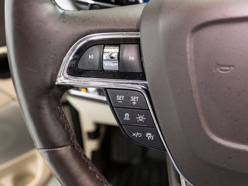Used 2024 Lincoln Navigator Black Label AWD/4WD image 29