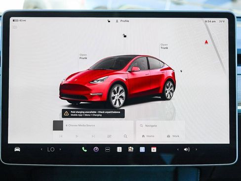 Used 2024 Tesla Model Y Long Range AWD/4WD image 16