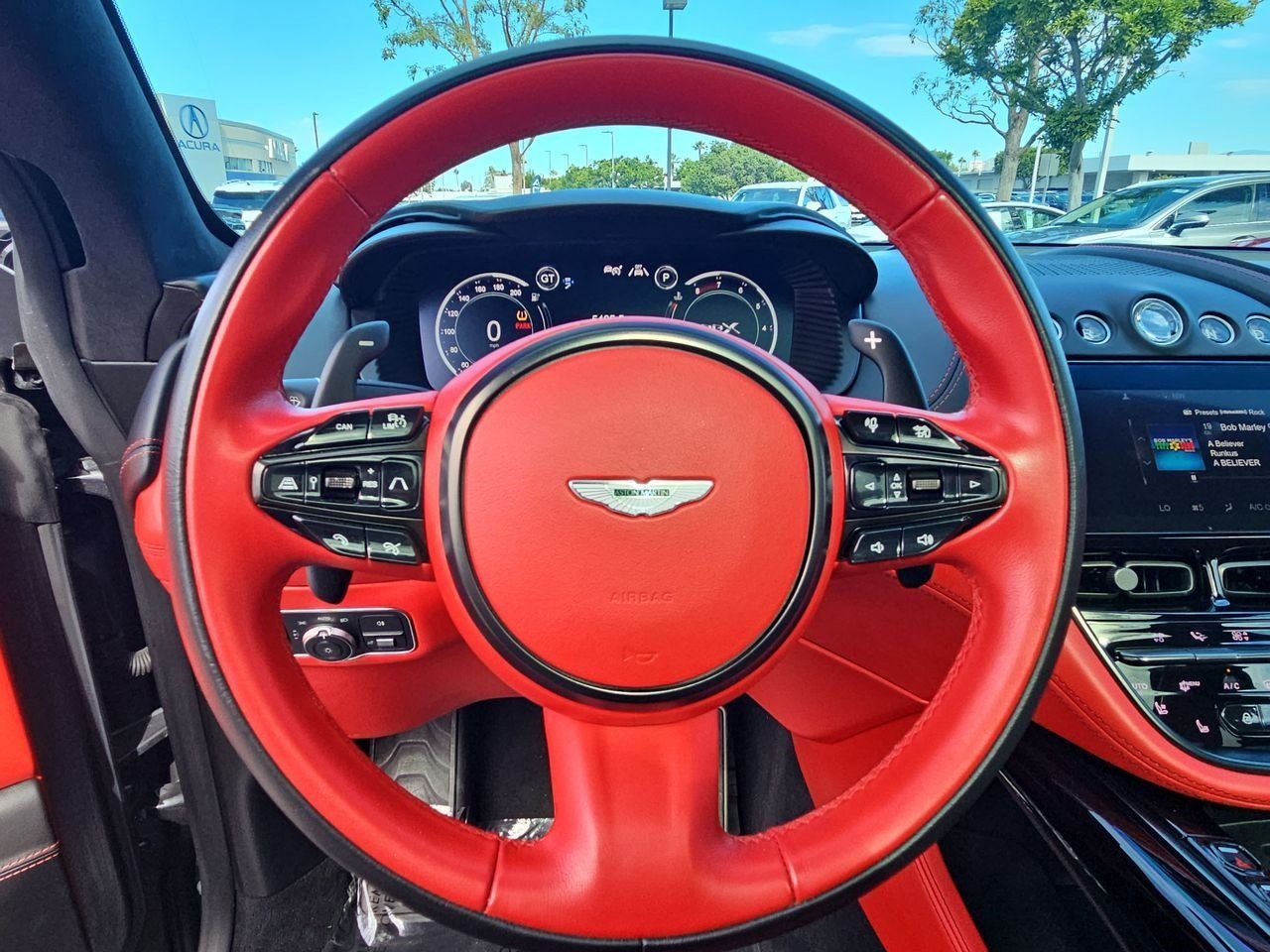 Used 2021 Aston Martin DBX AWD/4WD image 10