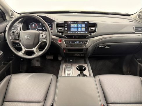 Used 2025 Honda Ridgeline RTL image 17