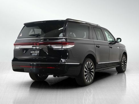 Used 2024 Lincoln Navigator L Black Label AWD/4WD image 6