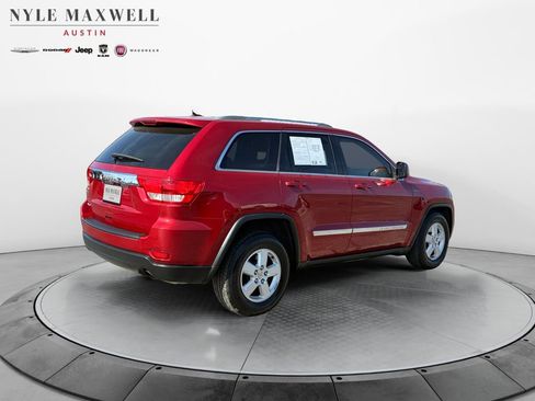 Used 2011 Jeep Grand Cherokee Laredo image 13