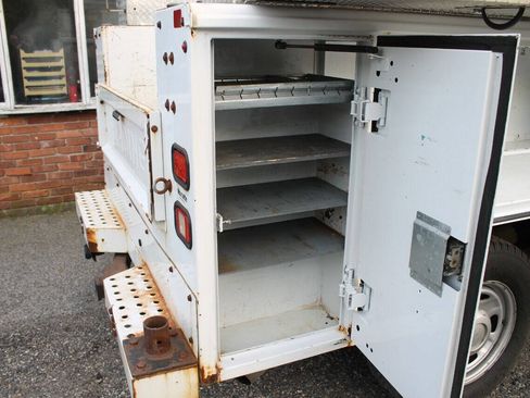 Used 2012 Ford F250 XL image 19