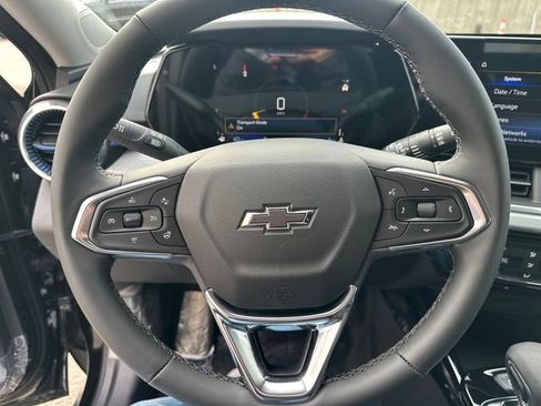 New 2026 Chevrolet Trax LT w/ Driver Confidence Package image 21