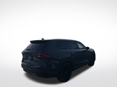 Used 2024 Toyota Grand Highlander Limited image 5