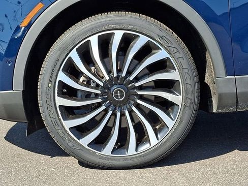 Certified 2020 Lincoln Nautilus Black Label w/ Cargo Utility Package AWD/4WD image 8