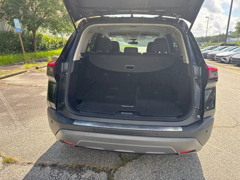 Used 2023 Nissan Rogue SV FWD image 18