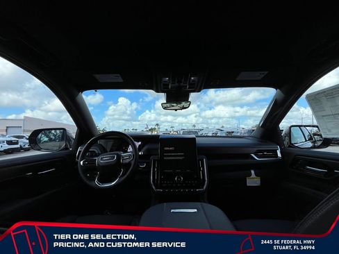 New 2026 GMC Yukon XL Denali w/ Denali Reserve Package AWD/4WD image 14