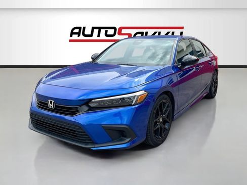 Used 2023 Honda Civic Sport image 3