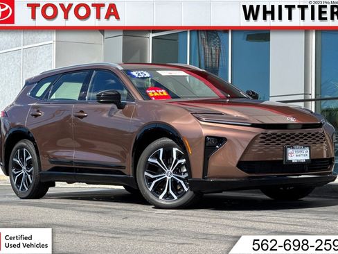 Certified 2025 Toyota Crown Signia image 1