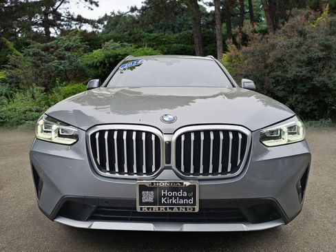 Used 2024 BMW X3 xDrive30i AWD/4WD image 2