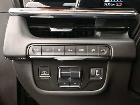 Used 2021 Cadillac Escalade ESV Premium Luxury Platinum image 38