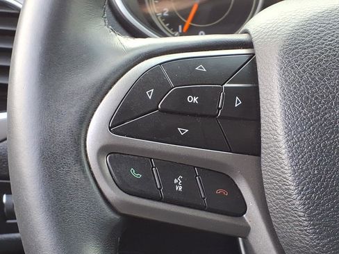 Certified 2019 Jeep Cherokee Limited image 19