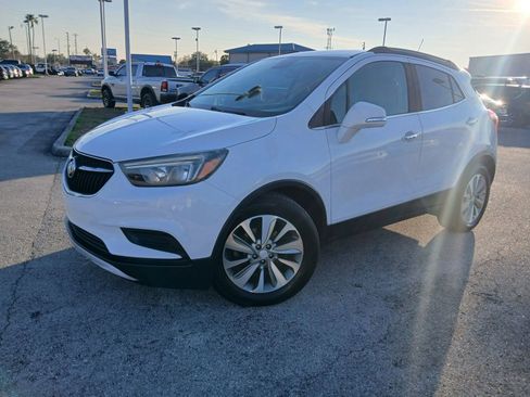 Used 2017 Buick Encore Sport Utility 4D image 2