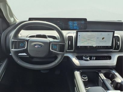 New 2026 Ford Expedition Active