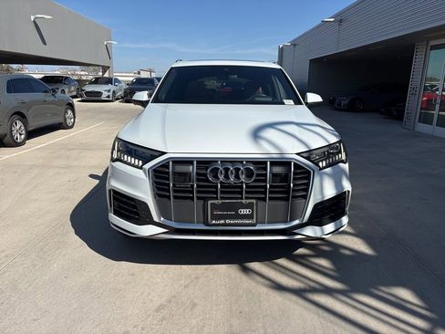 Used 2023 Audi Q7 3.0T Prestige w/ Prestige Package image 2