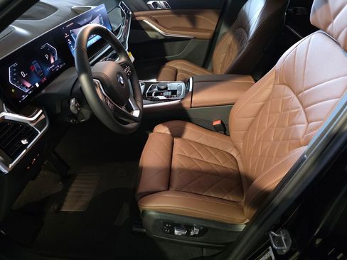 New 2026 BMW X5 sDrive40i w/ Premium Package RWD image 7