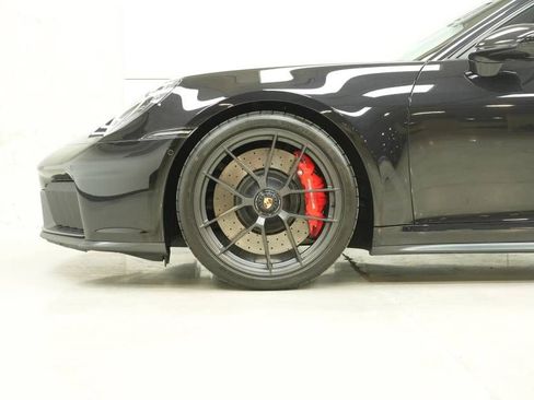 Certified 2025 Porsche 911 Carrera 4 GTS AWD/4WD image 43
