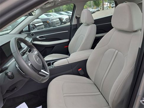 Used 2024 Hyundai Sonata SEL w/ Convenience Package image 25