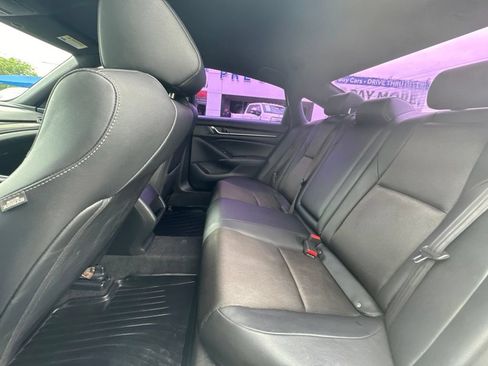 Used 2019 Honda Accord Sport image 19