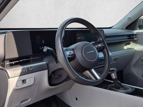 Used 2024 Hyundai Kona SEL FWD image 10