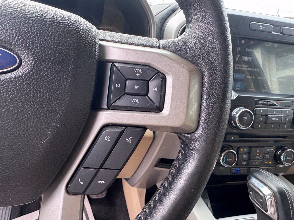Used 2017 Ford F150 Lariat w/ Equipment Group 501A Mid RWD image 18