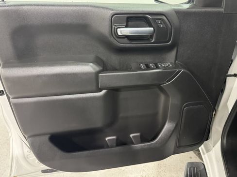 Used 2020 GMC Sierra 1500 4x4 Crew Cab w/ Sierra Value Package image 15